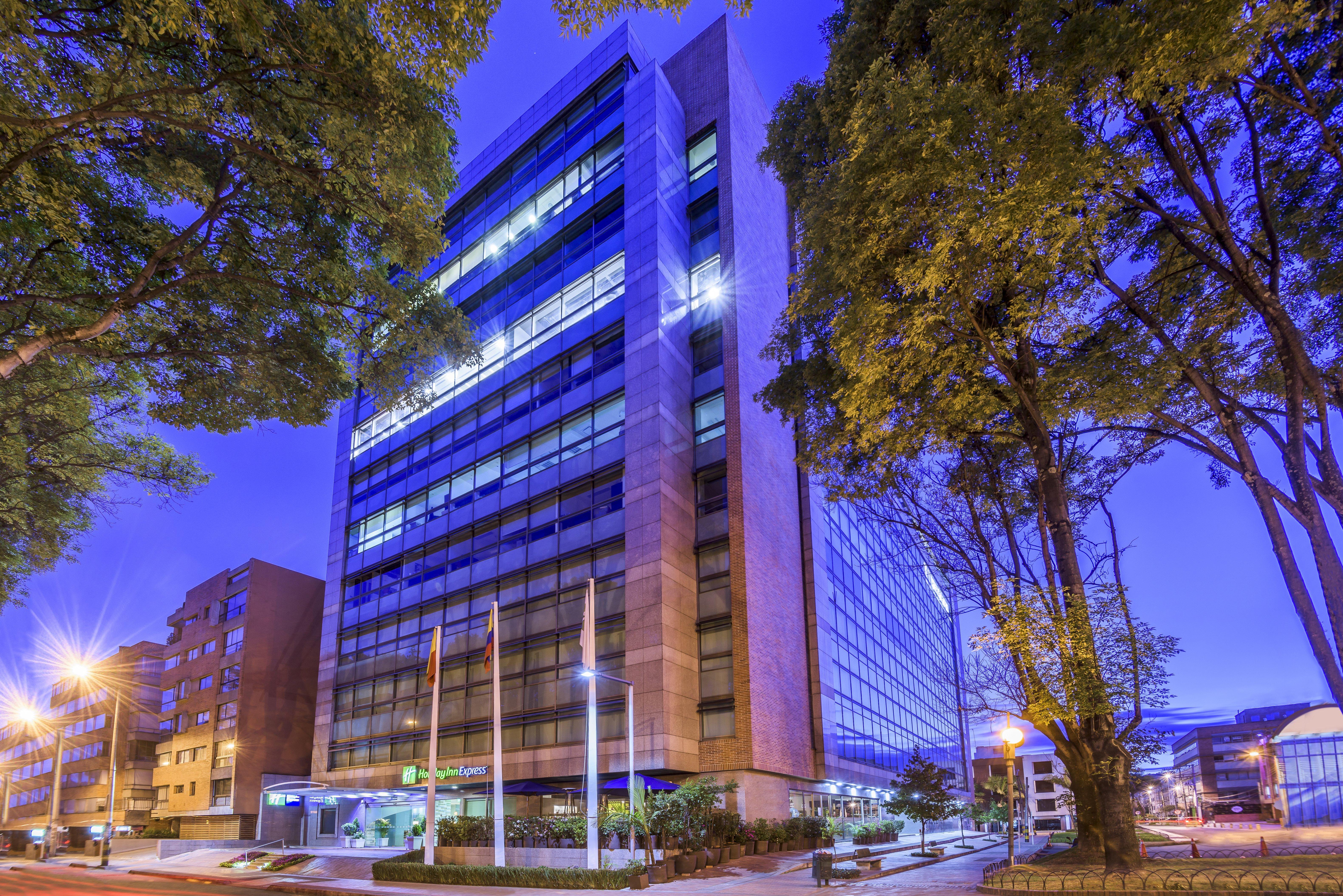 Holiday Inn Express Bogota - Parque La 93 By Ihg Buitenkant foto